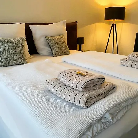 Apartment Komfortable In Zentrum Von By Interhome *